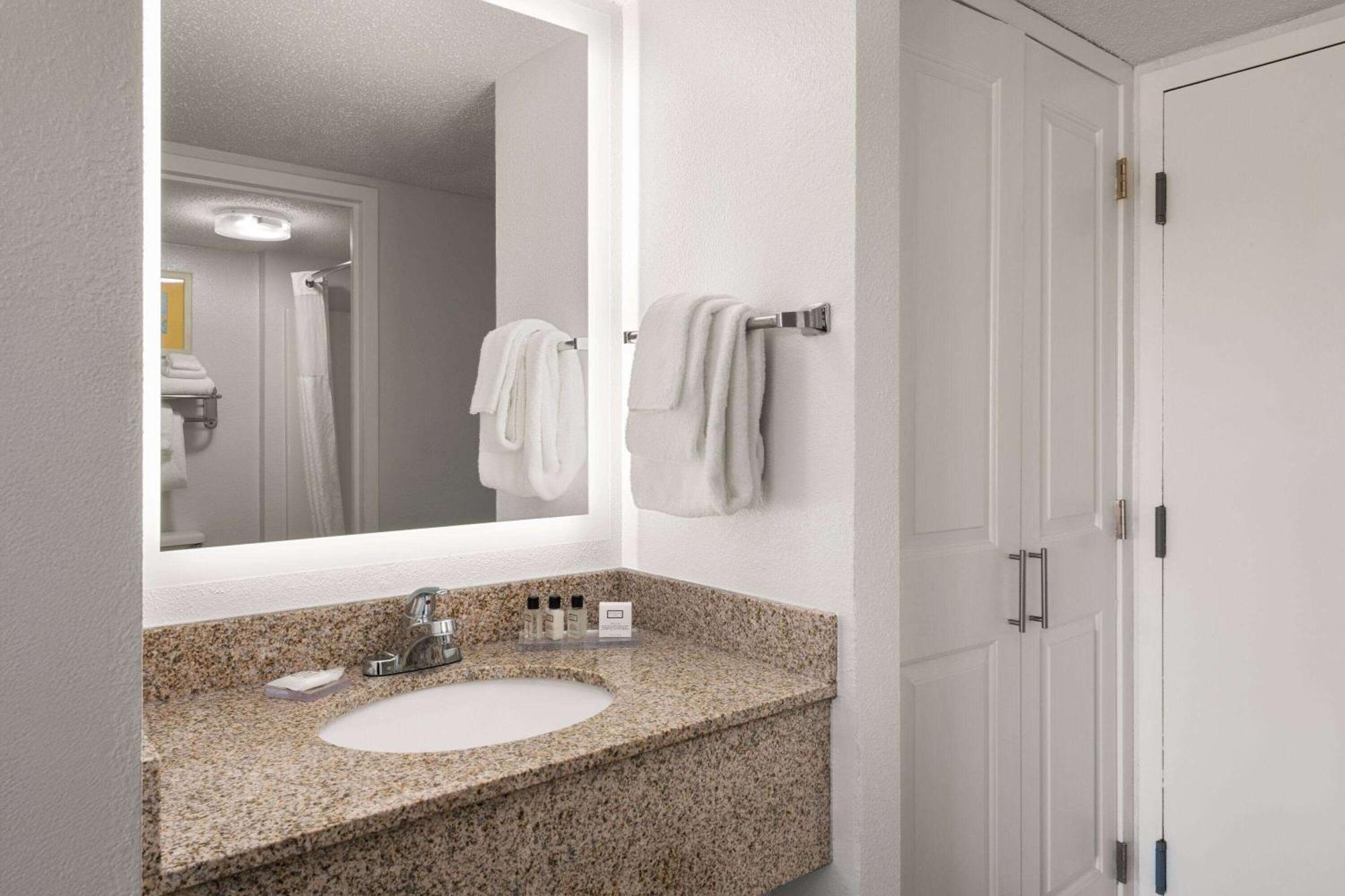 Wyndham Garden Walton Destin